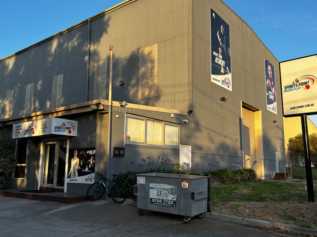 SPORTS POINT – Altona North